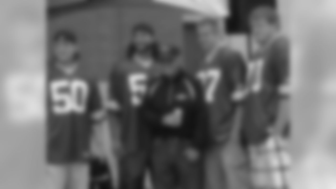 061210-7th-annual-jerry-parins-cruise