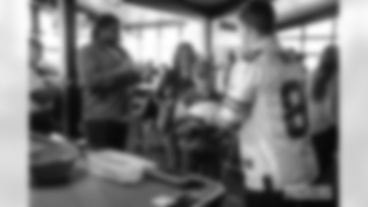 230414-food-stop-2560-21