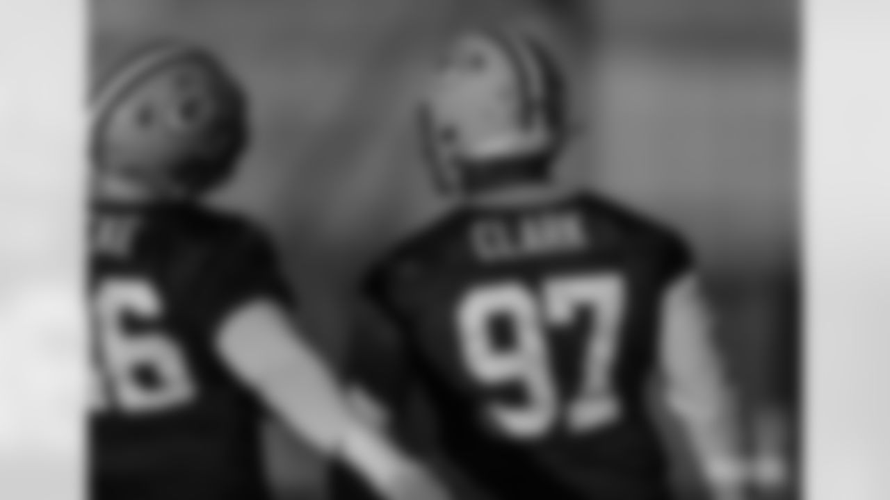 DL Kenny Clark