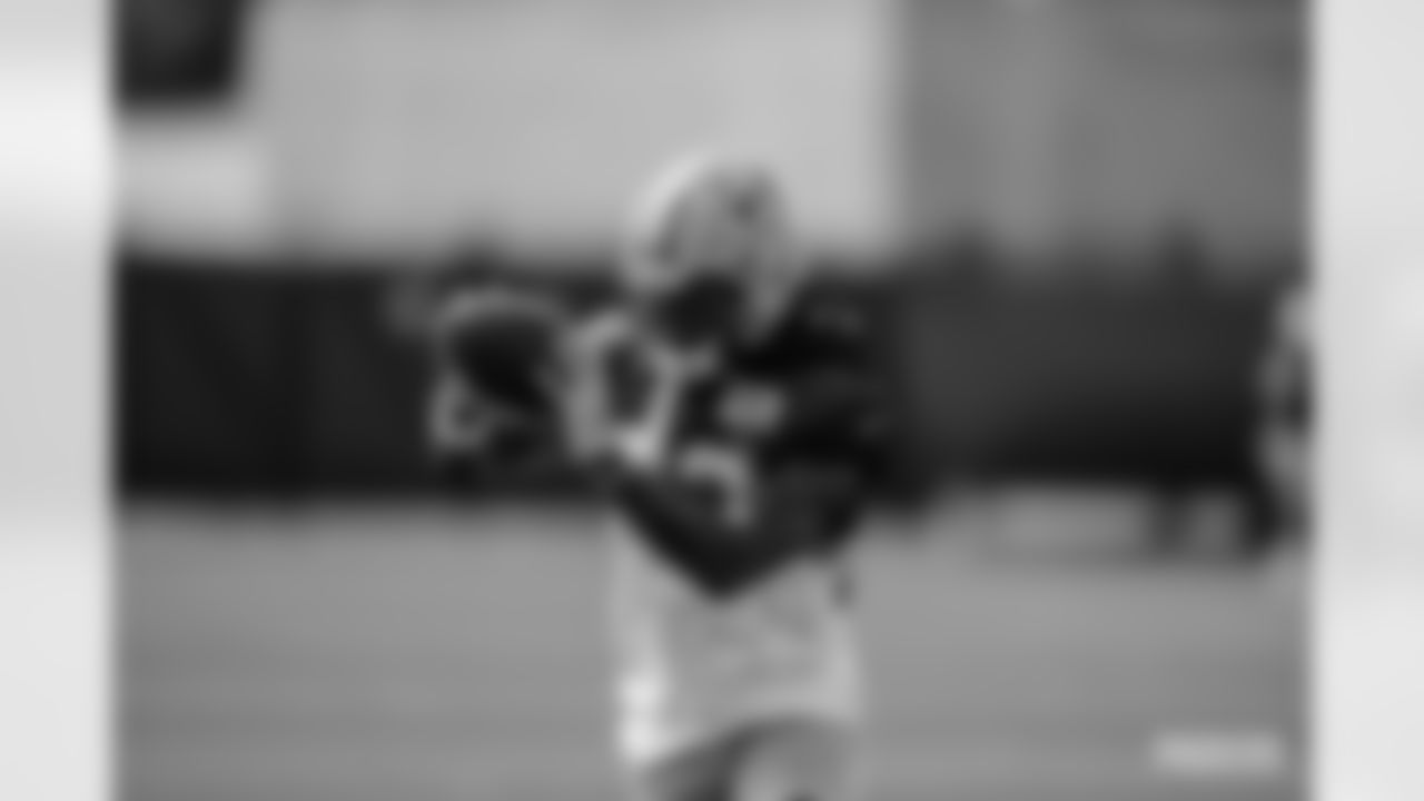 220829-evan--practice-photos-2560036