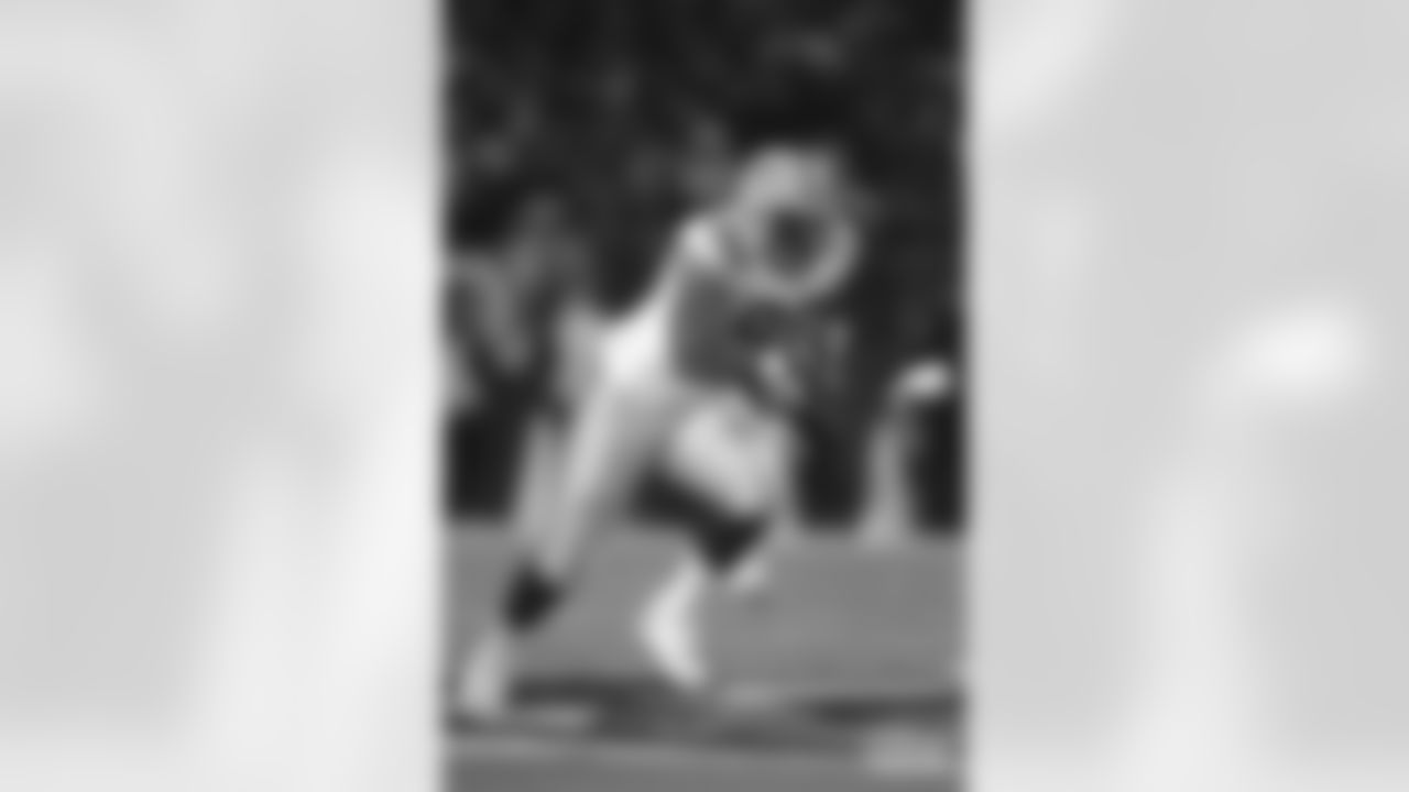 DT/DE Kenny Peterson (2003-05)