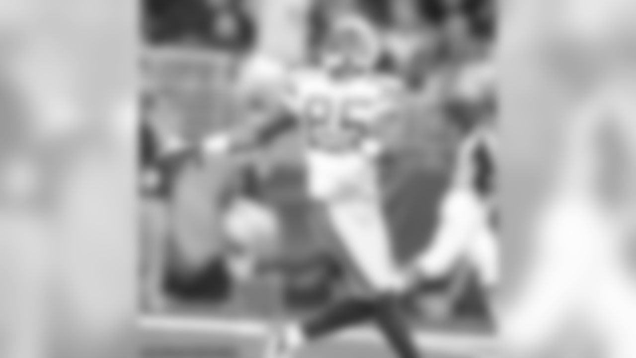 Greg Jennings