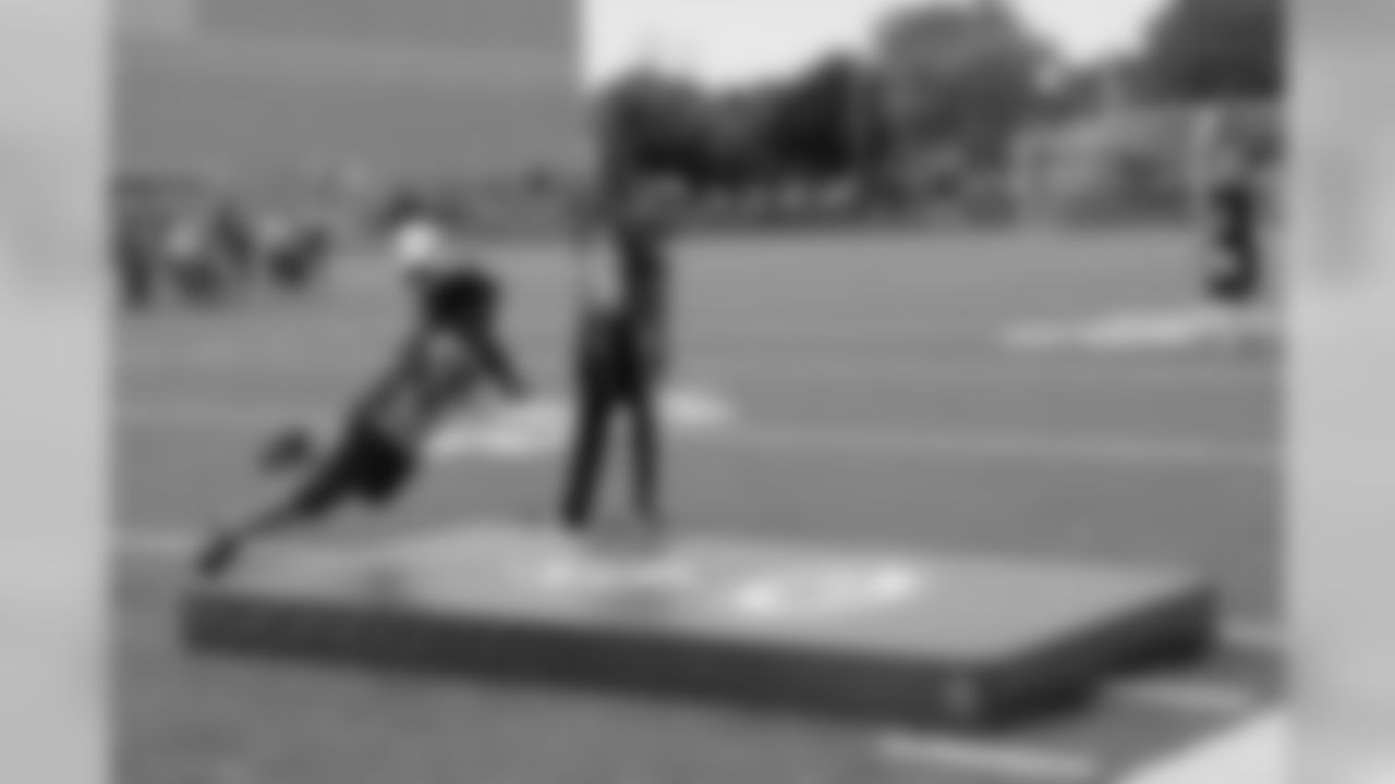 190917-football-outreach-24