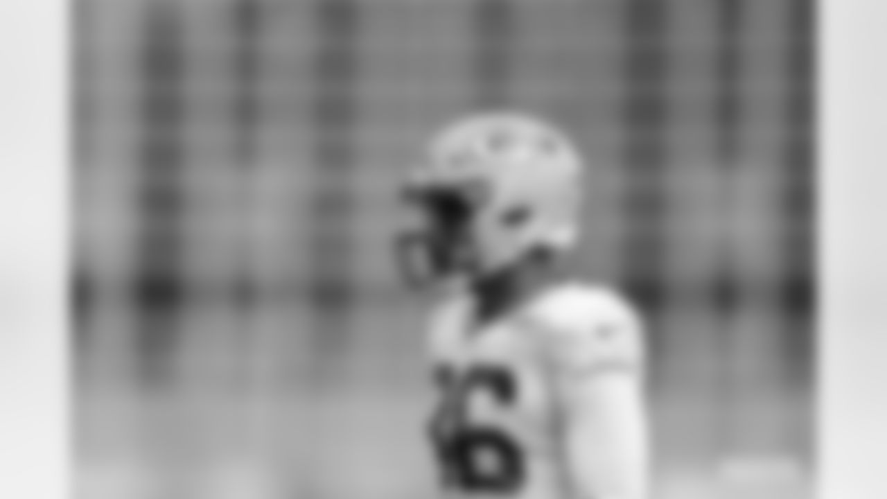 WR Malik Taylor