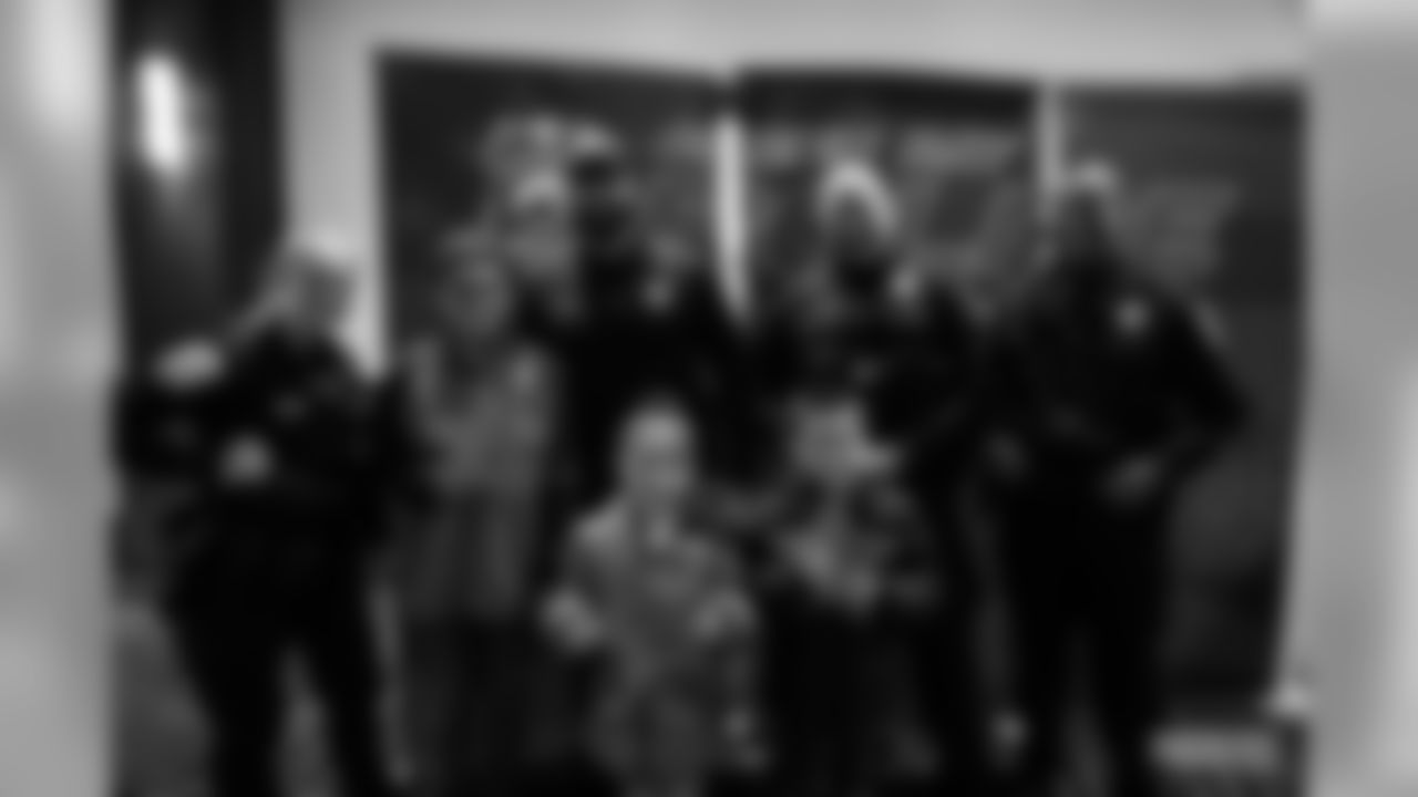 200114-packers-give-back-movie-night-16