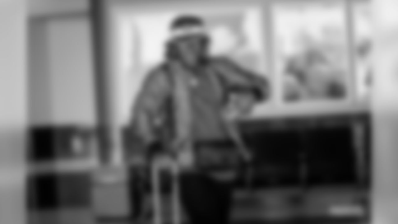 191222-departure-GRB-to-MSP-siegle-WM-14