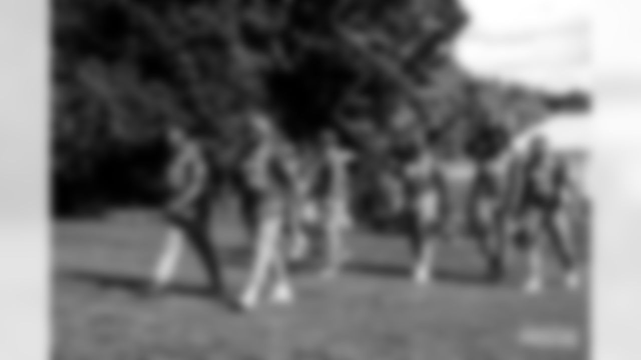 221007-evan-gallery-2560010