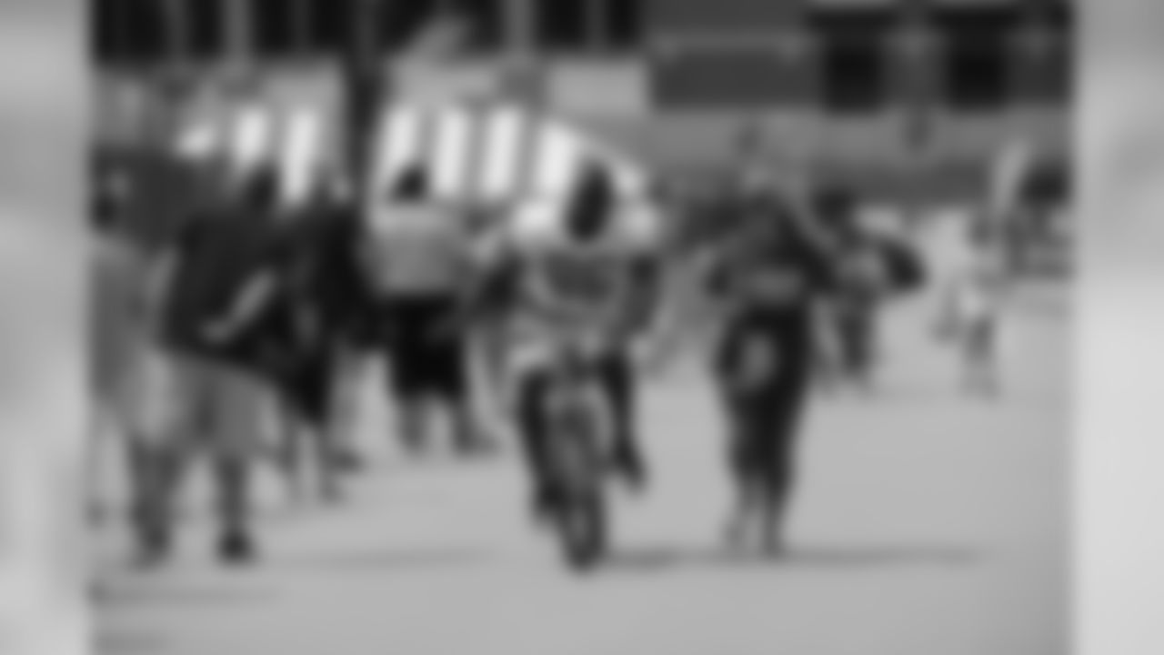 Riding-Bikes