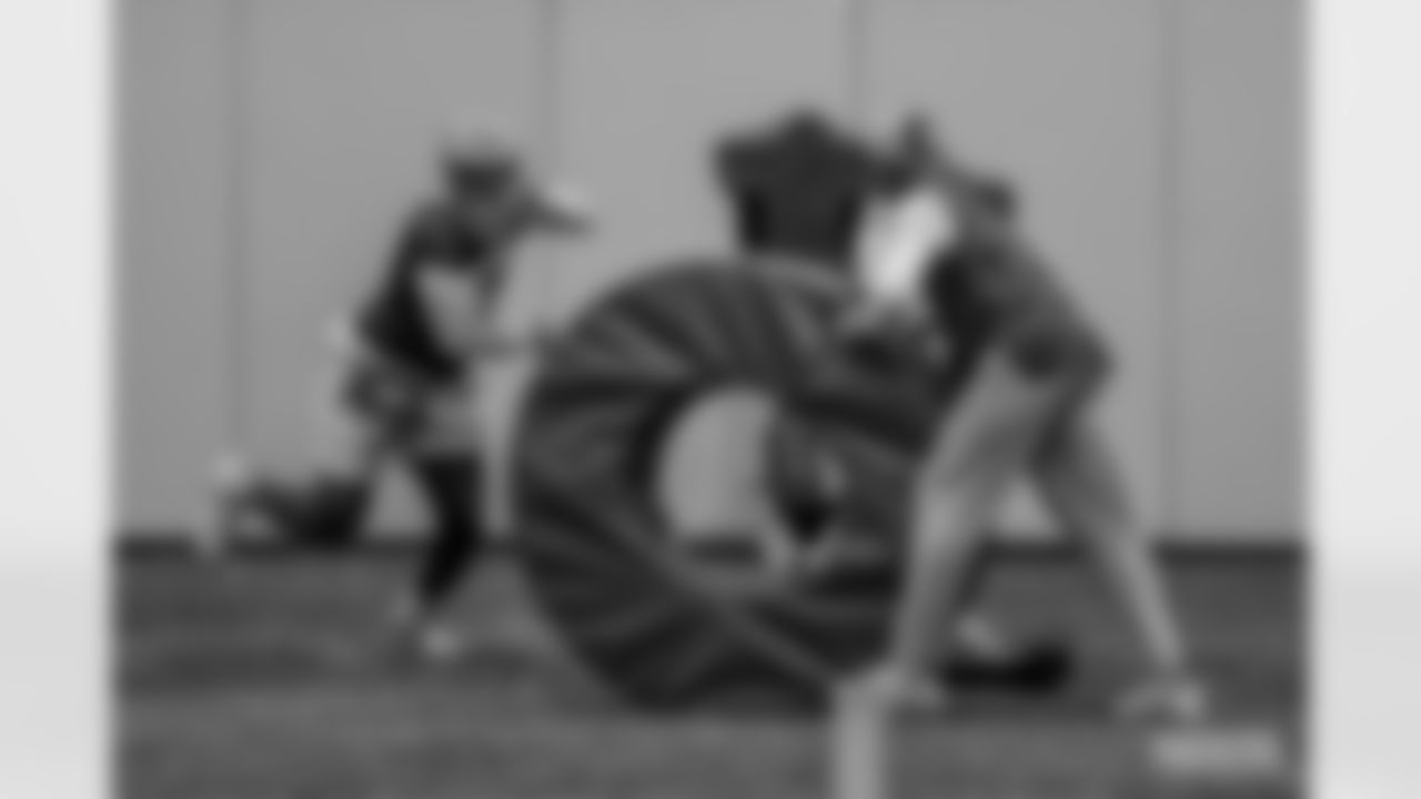 221222-mik-practice-gallery-2560018