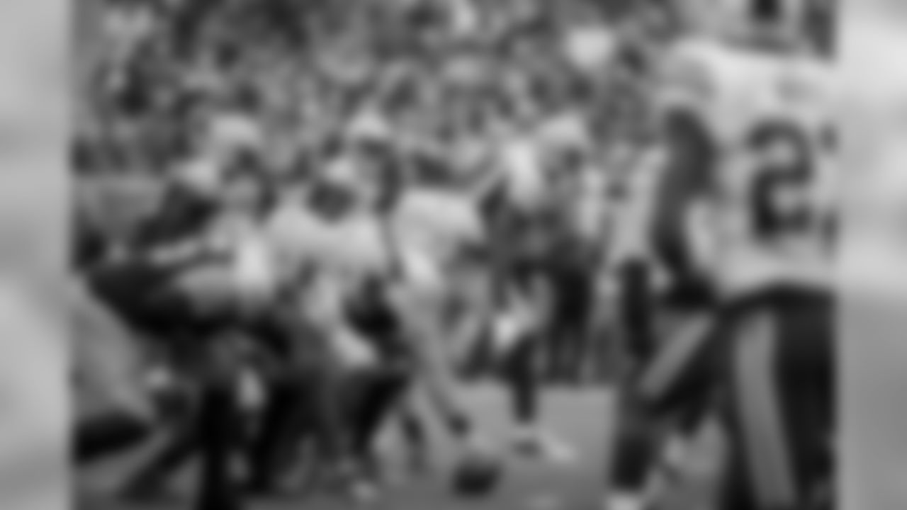 181001-packers-bills-game-wilson-101