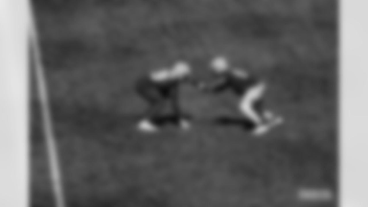 DLs Willington Previlon & Billy Winn