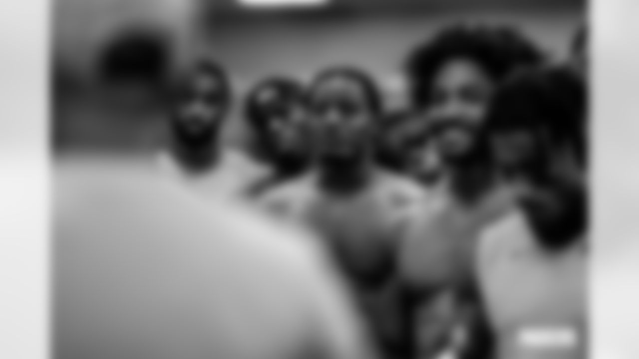 230910-LockerRoom-ES-26