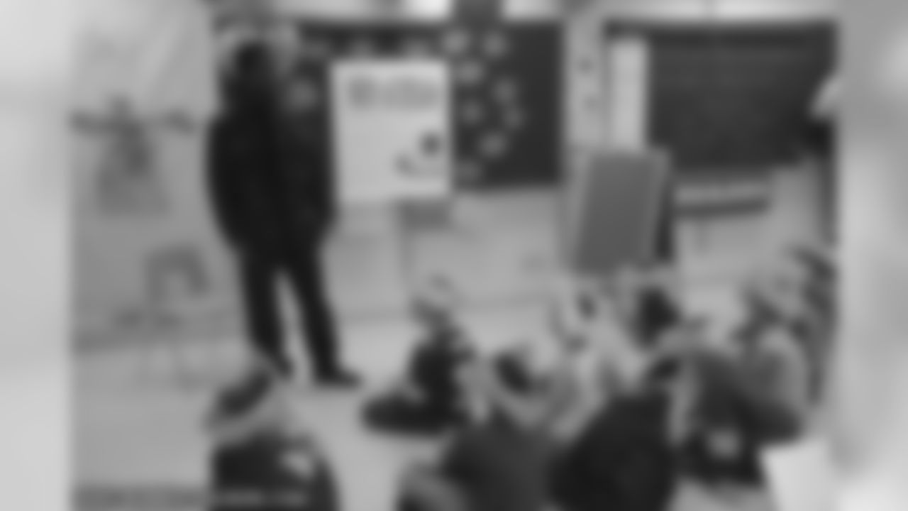 Al Harris Visits Lincoln Elementary School