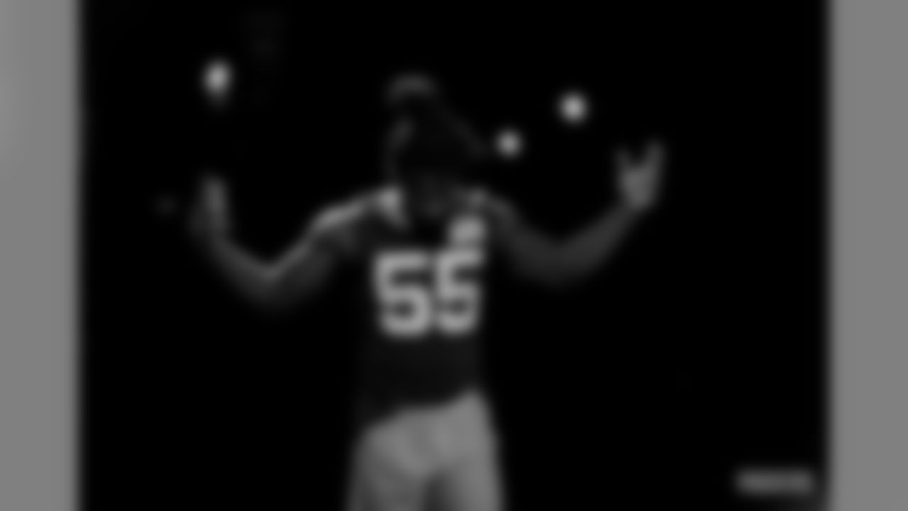 LB Za'Darius Smith