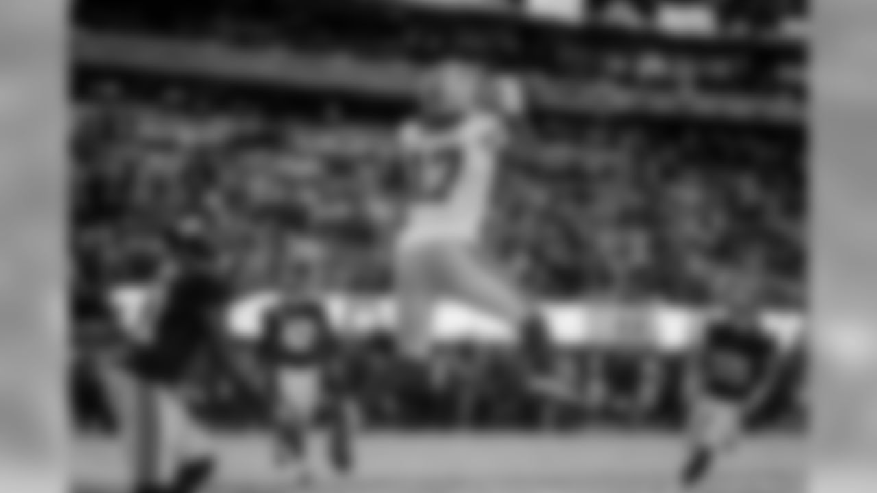 WR Davante Adams