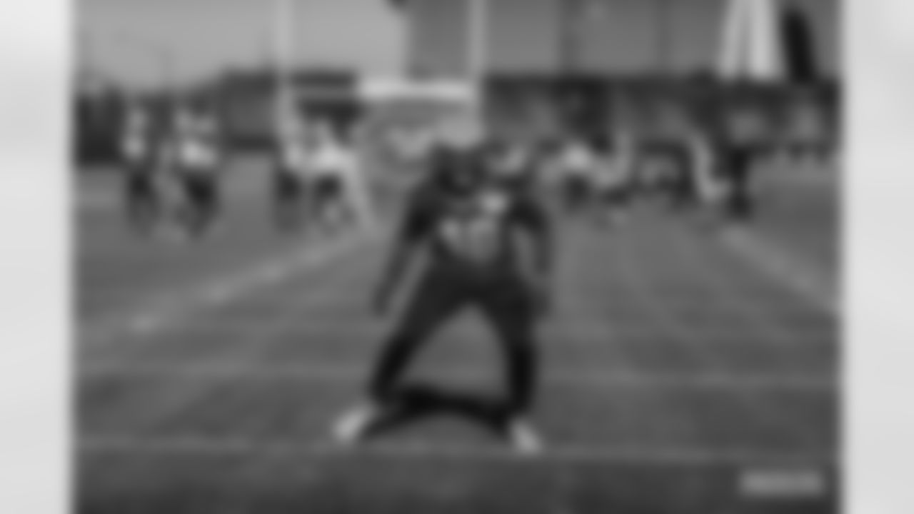 221123-evan-practice-gallery-2560008