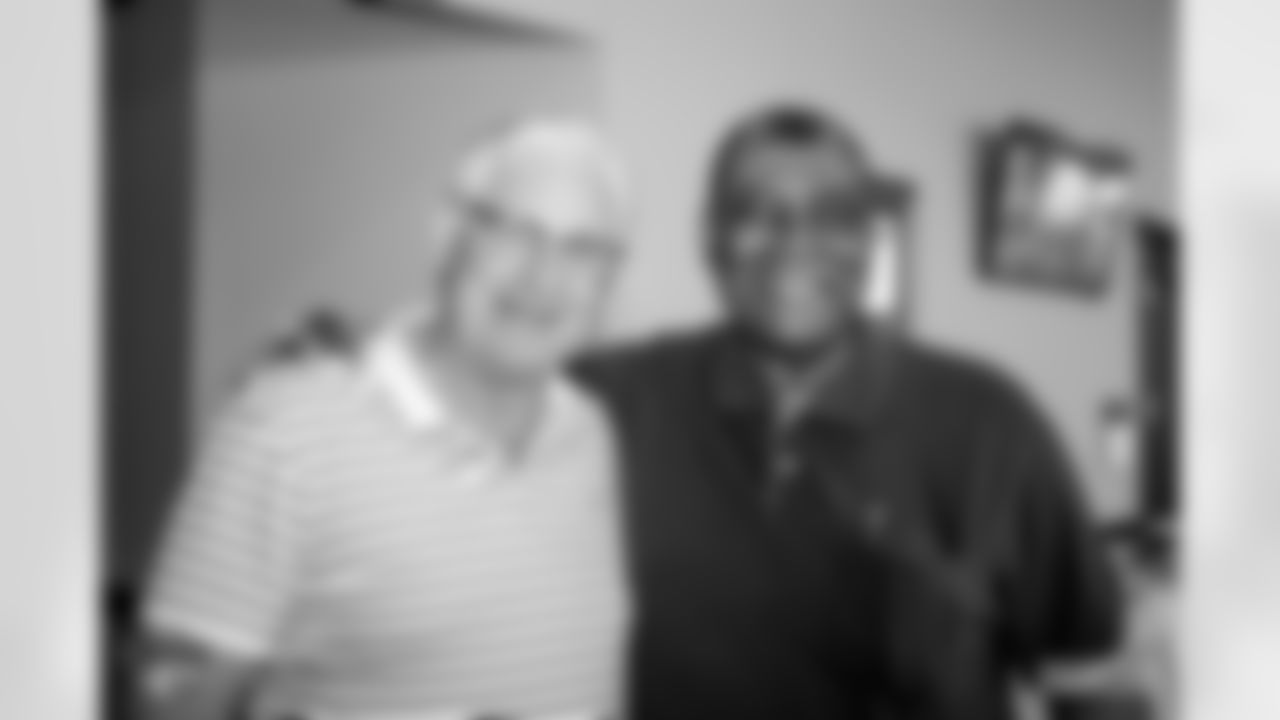 210822-golf-dinner-256065