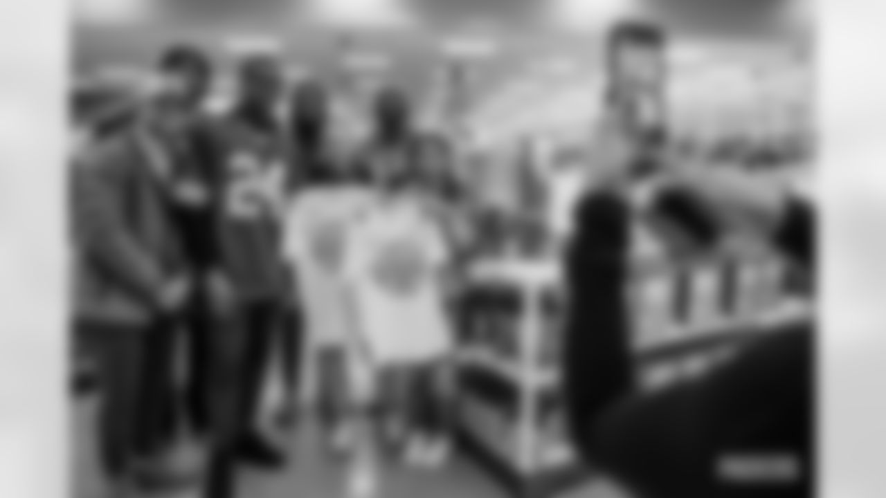 221215-tariq-target-shopping-2560033