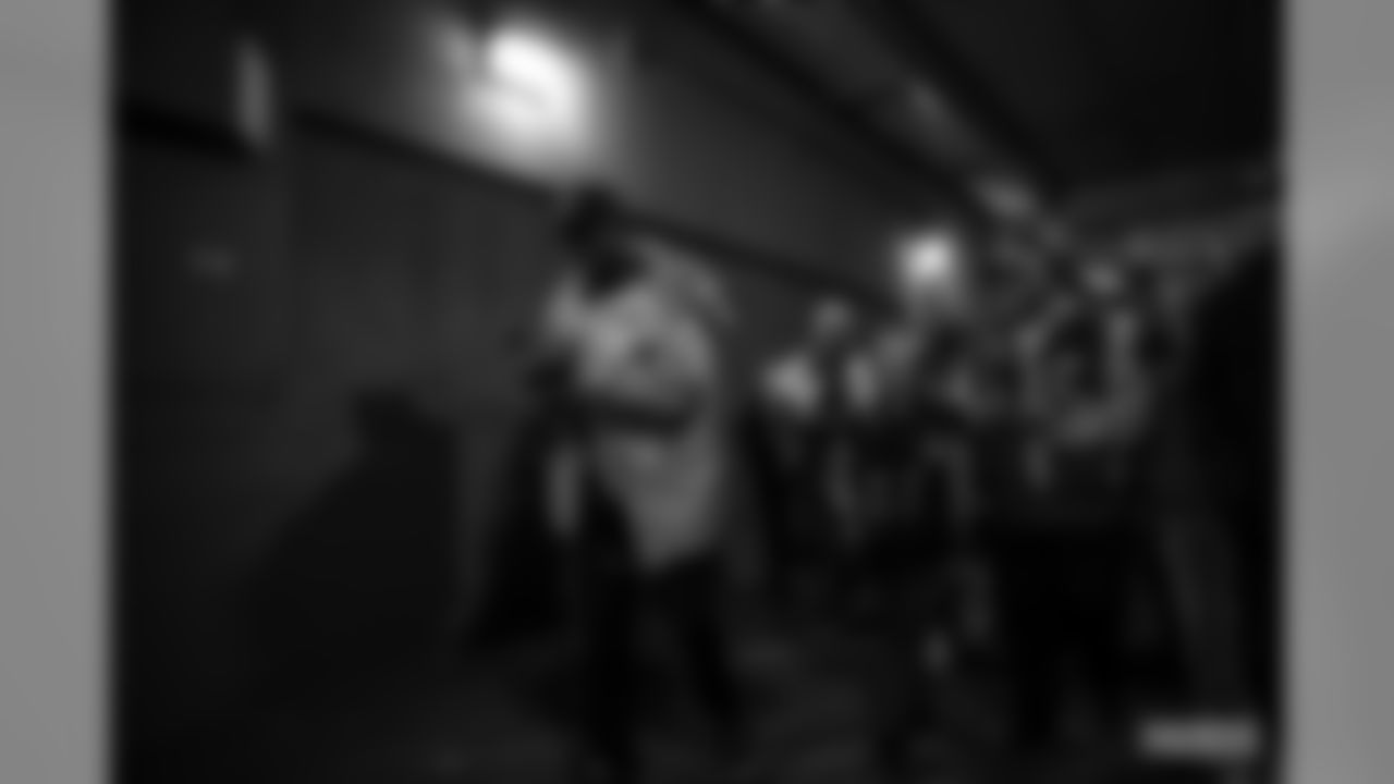 200111-alumni-tours-fisher-WM-24