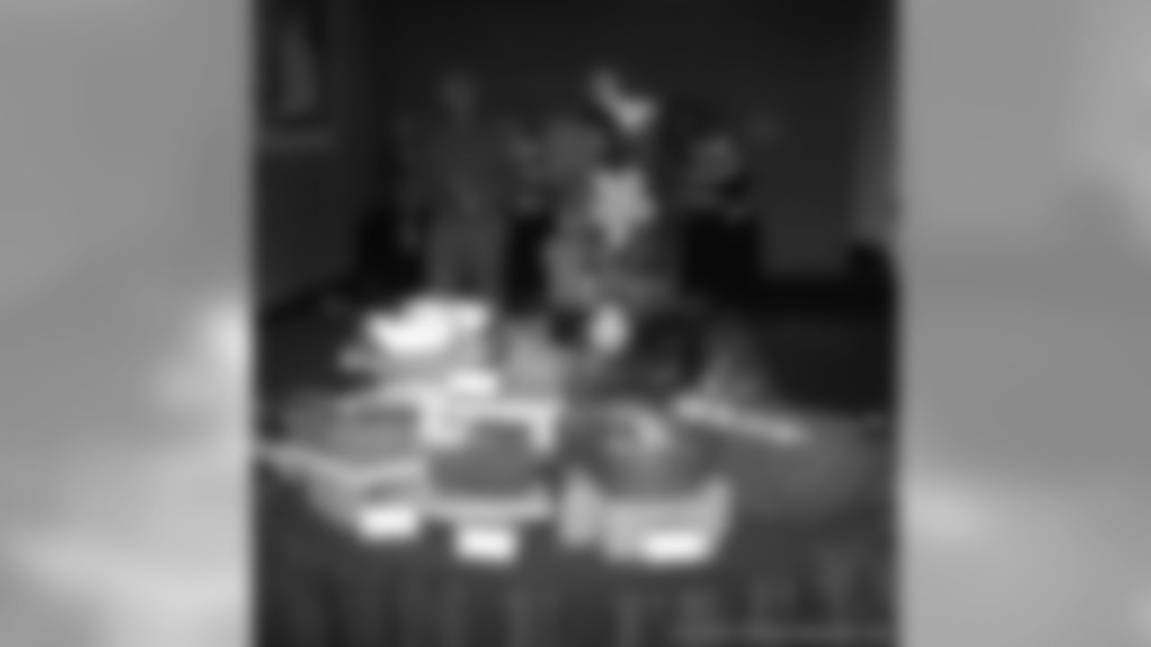 Awards Presented To Outstanding Concession Stand Groups