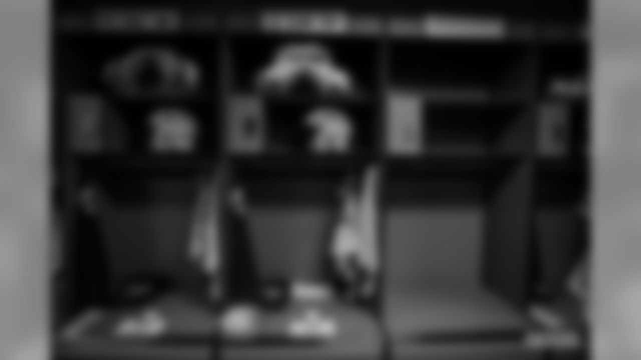 191124-SF-lockers-bobber-WM-20