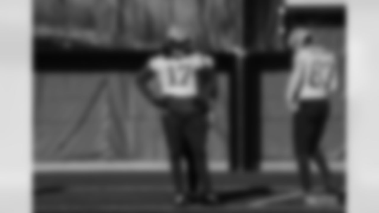 WR Davante Adams