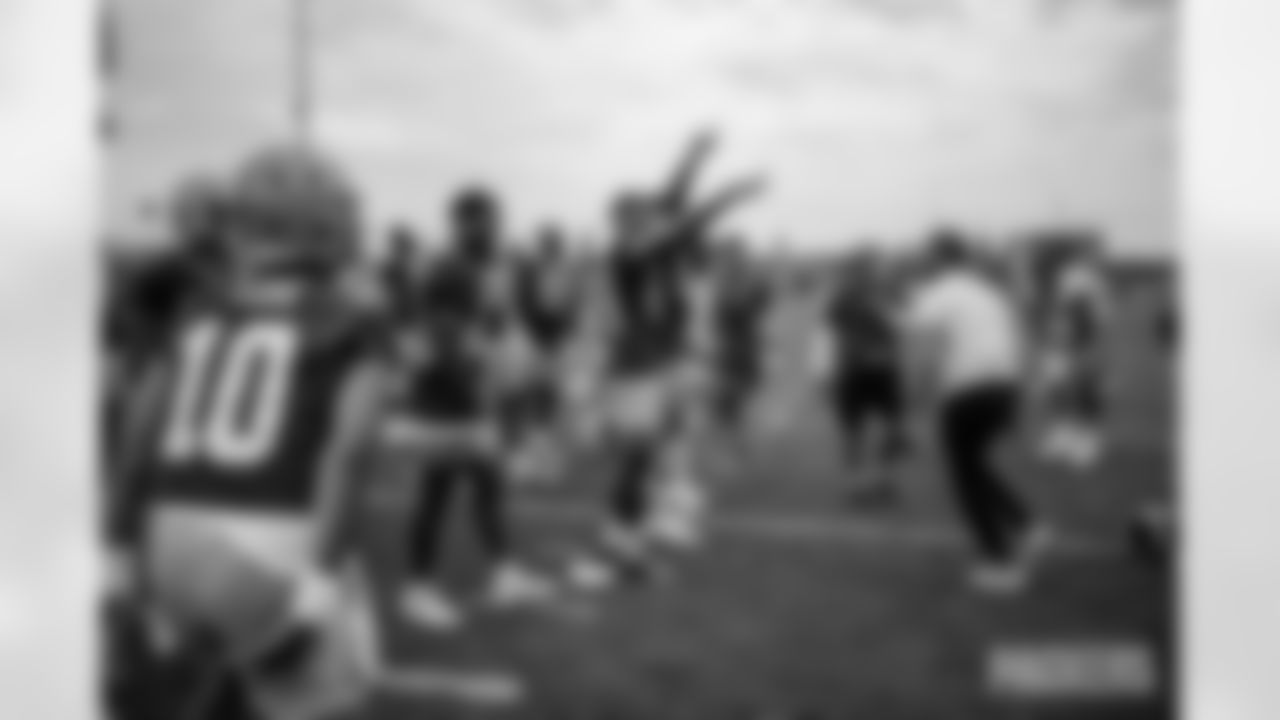 230727-evan-day-2-training-camp-photos-2560-180
