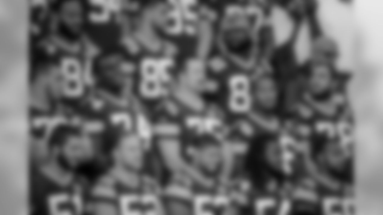 181022-packers-team-photo-hartwig-18