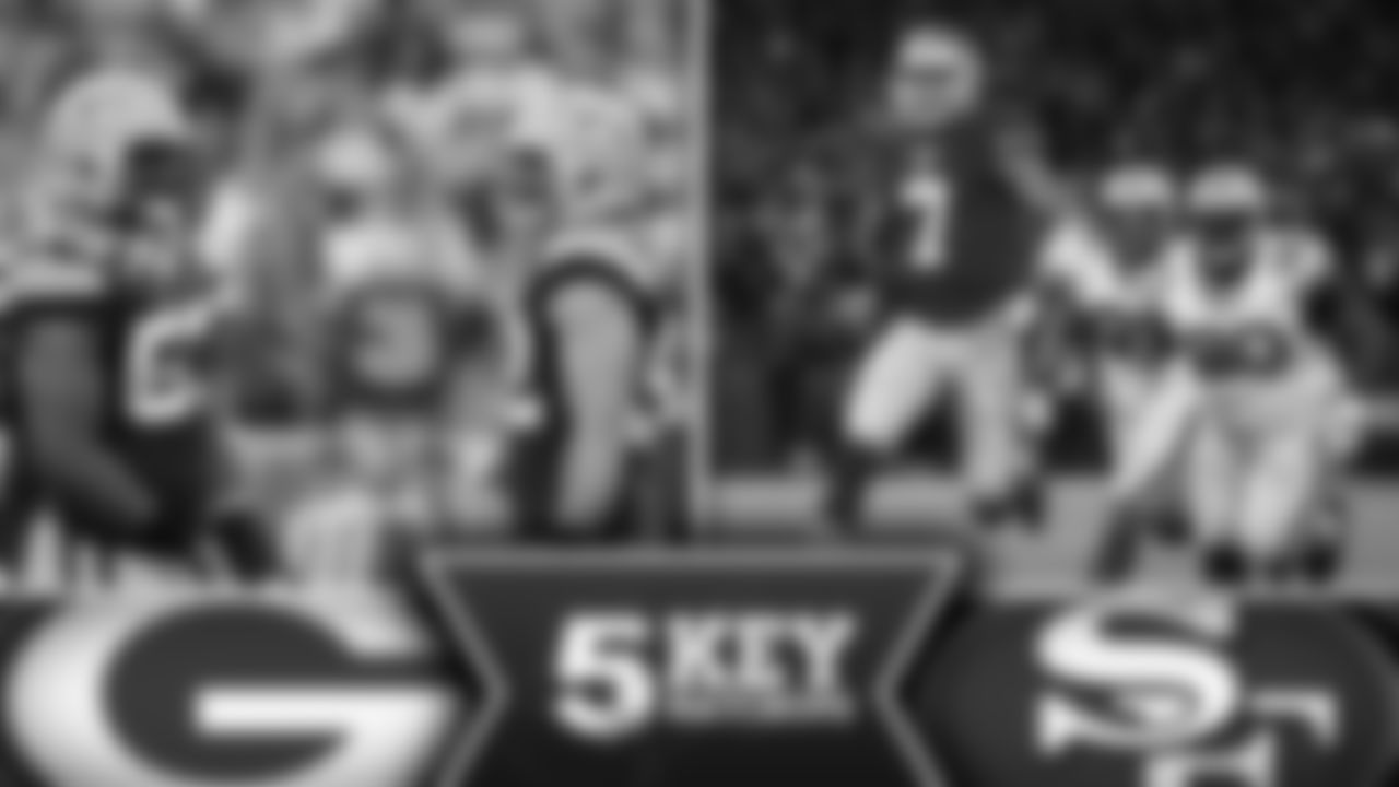 he outside linebackers have to pinch Kaepernick to the middle of the field, where the big guys eat up room and running lanes. In space, the Packers' outside linebackers have to make the tackle.
