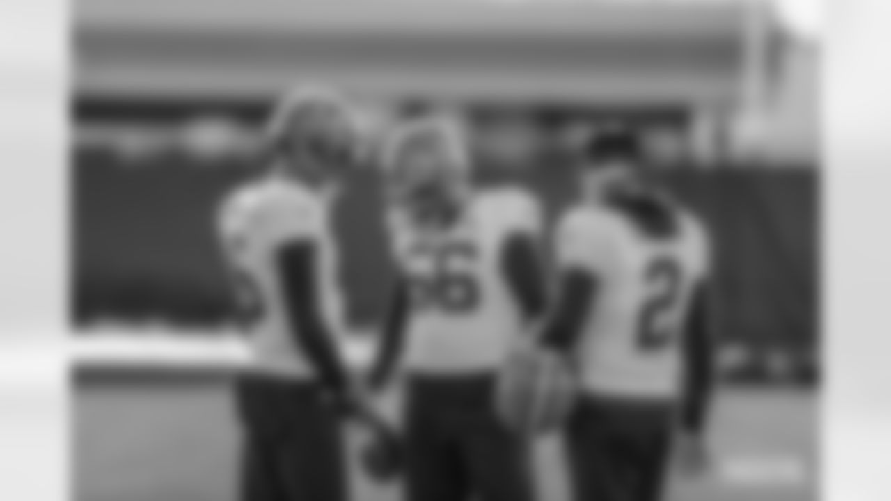 221201-evan-practice-gallery-2560060