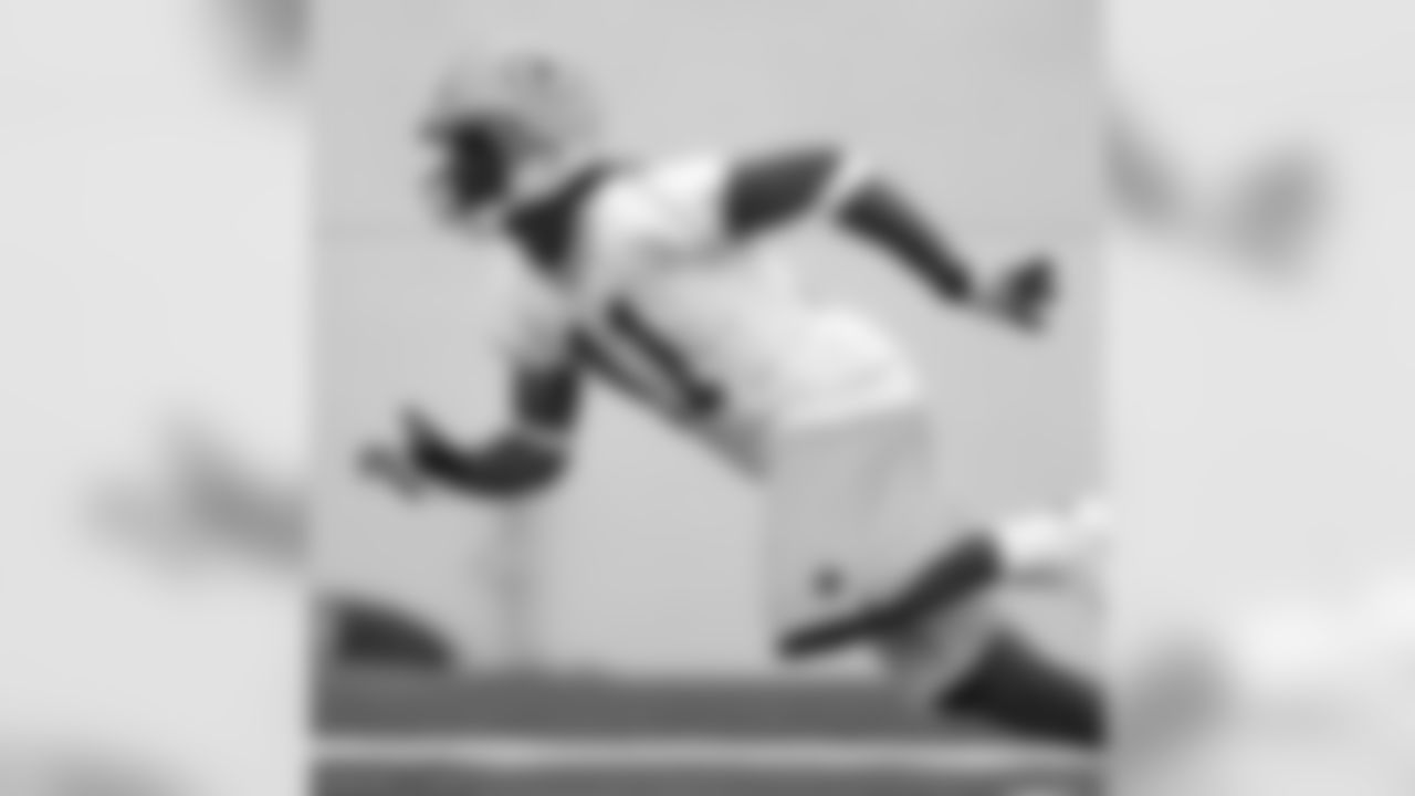 WR David Clowney