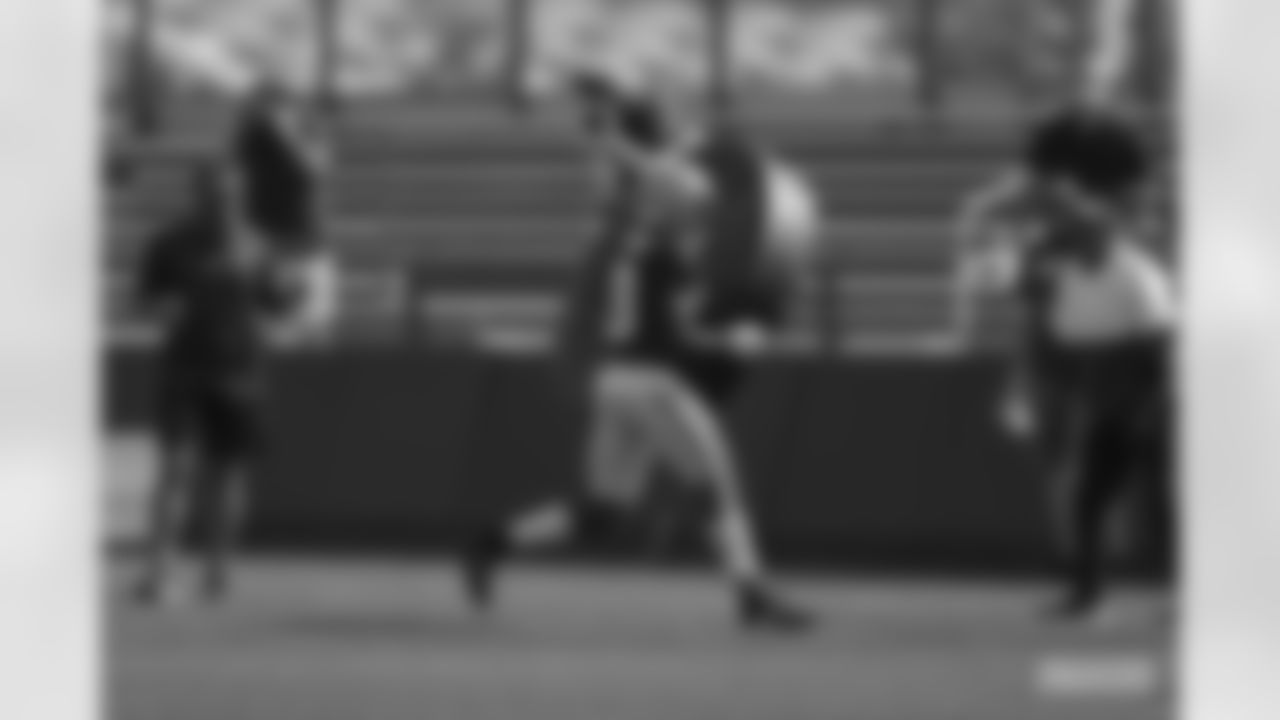 CB Chandon Sullivan