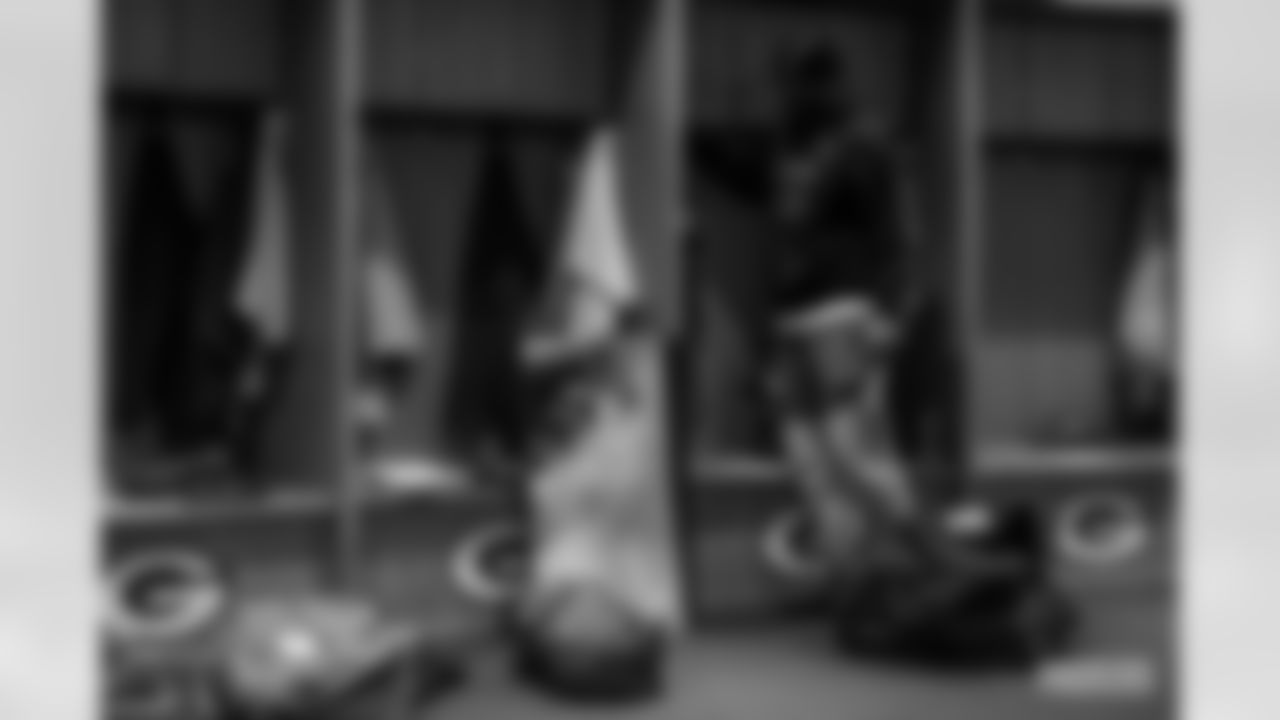 230109-locker-room-2560027
