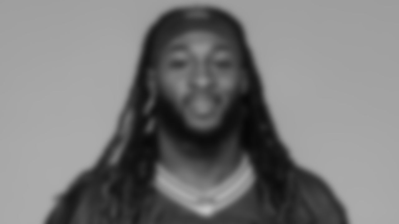 33 - RB Aaron Jones