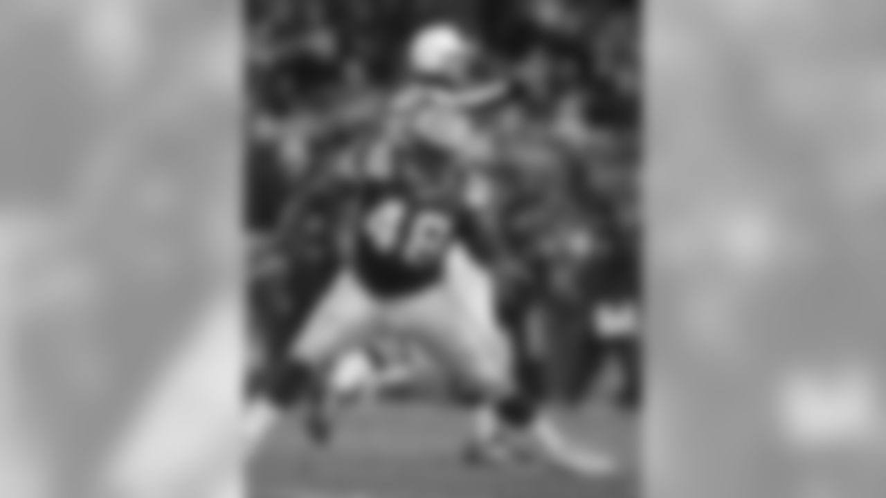 Vonta Leach