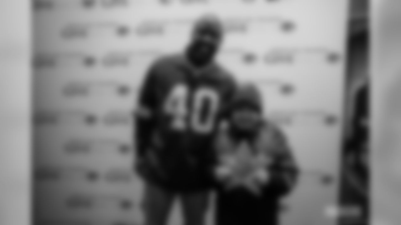 200114-packers-give-back-movie-night-15