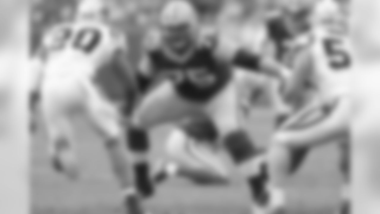 Bryan Bulaga, T #75