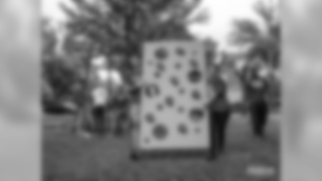 191001-playground-build-68