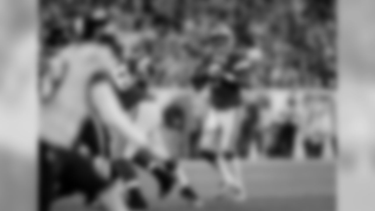 190103-deshone-kizer-birthday-2560-05