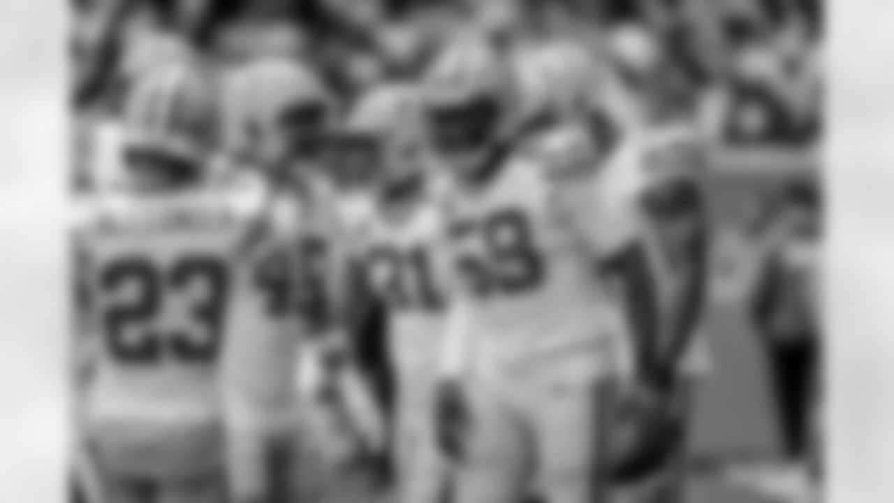 221225-packers-dolphins-siegle-WM-205