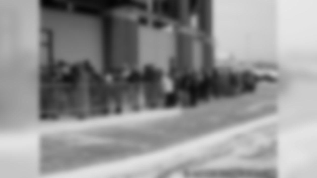 Fans Line Up To Buy Fan Fest Tickets