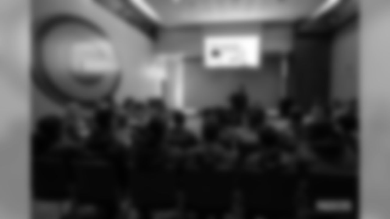 Lambeau Field hosts Day 2 of 'Empower' leadership event.