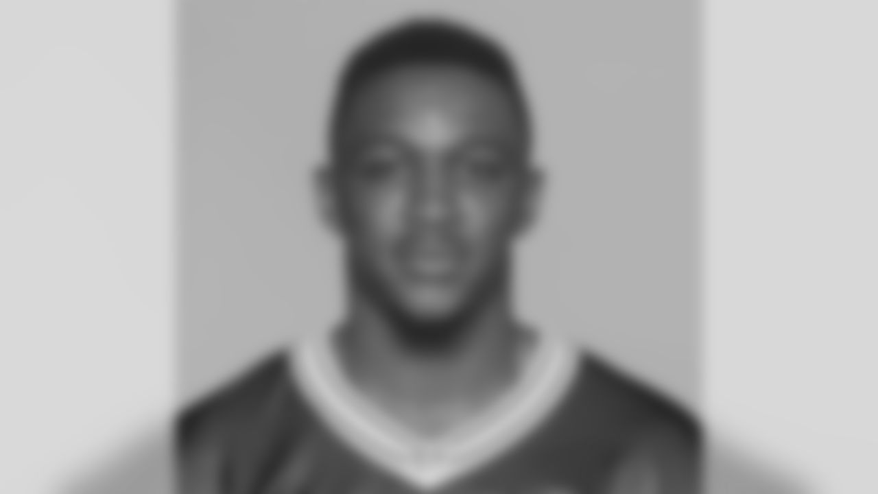 39 — CB Demetri Goodson