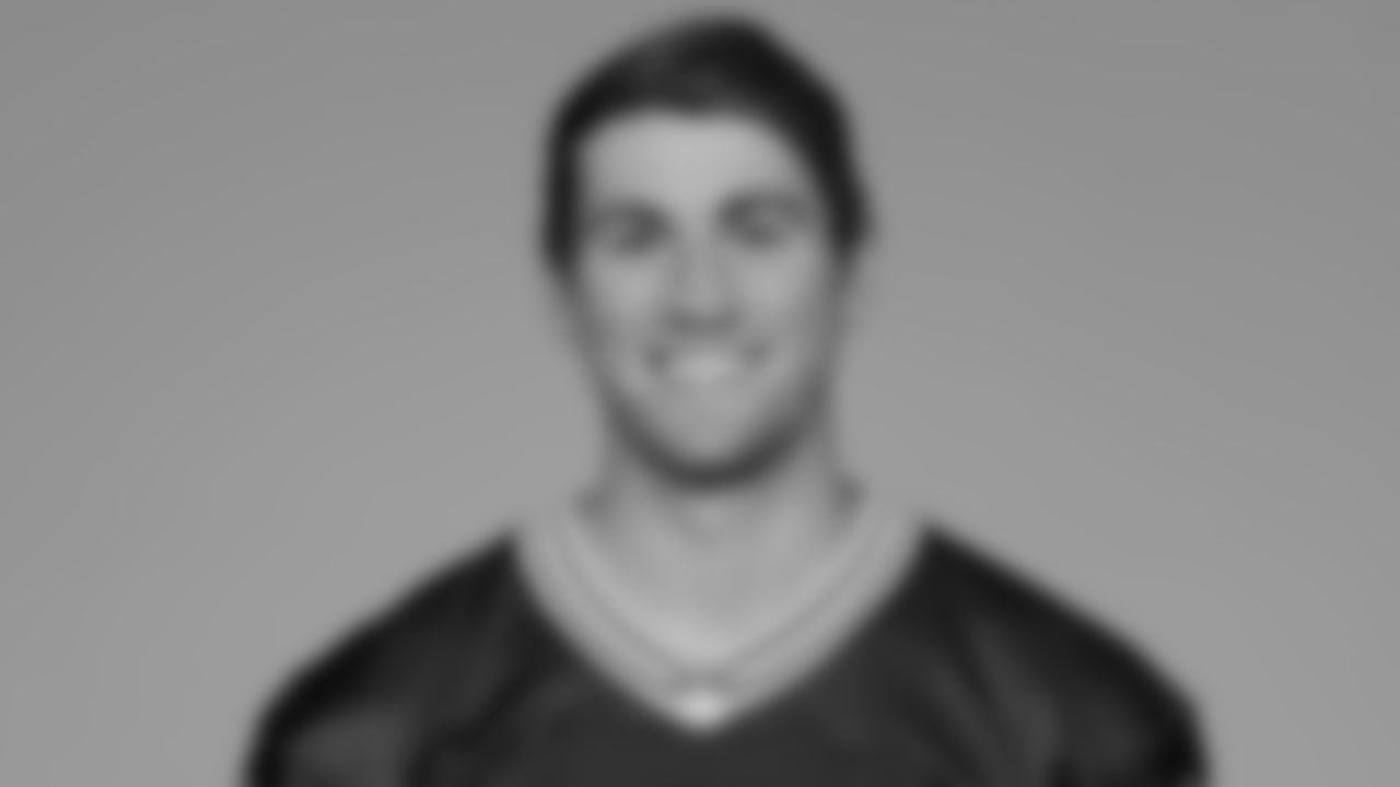 19 - QB Danny Etling