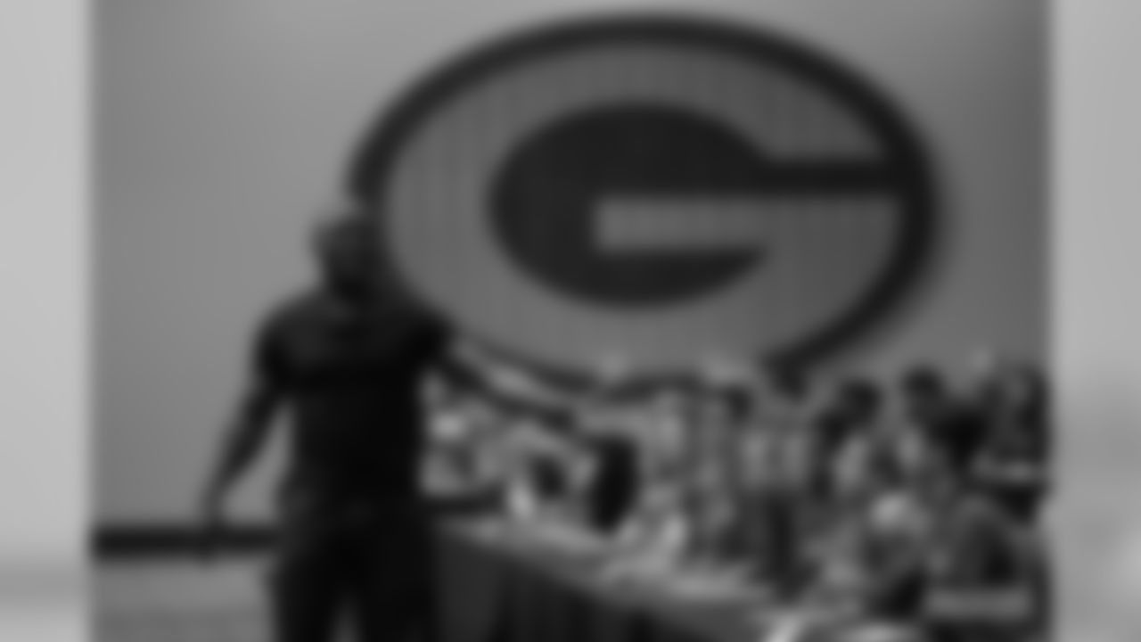 Lambeau Field hosts Day 2 of 'Empower' leadership event.