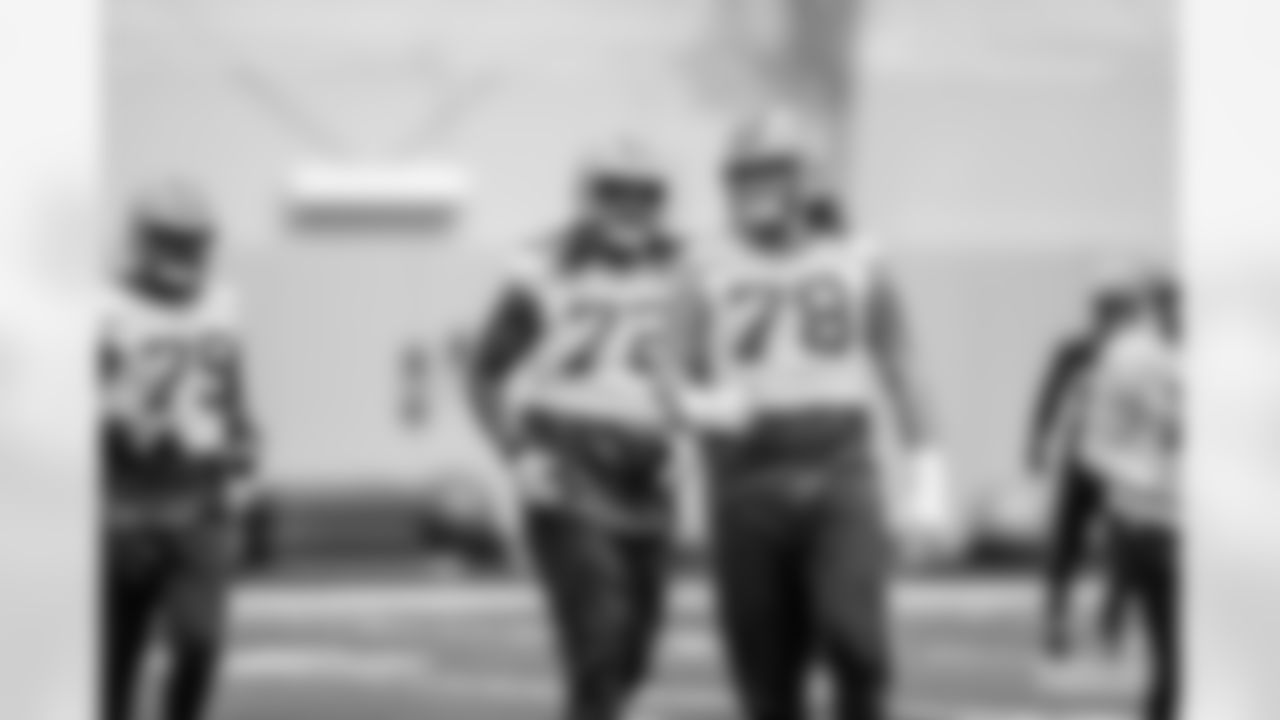 221222-evan-practice-gallery-2560012