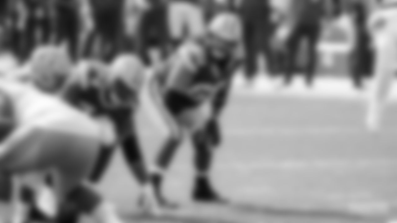 T David Bakhtiari