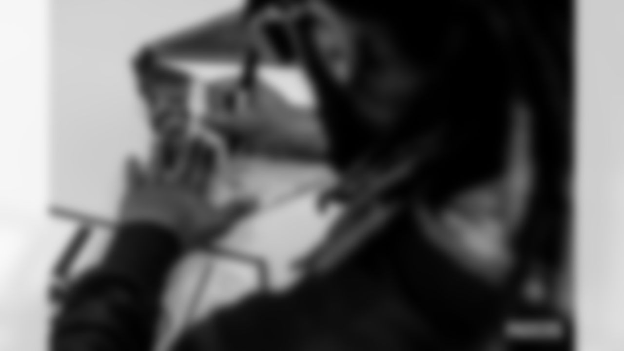 221102-k9-gallery-2560039