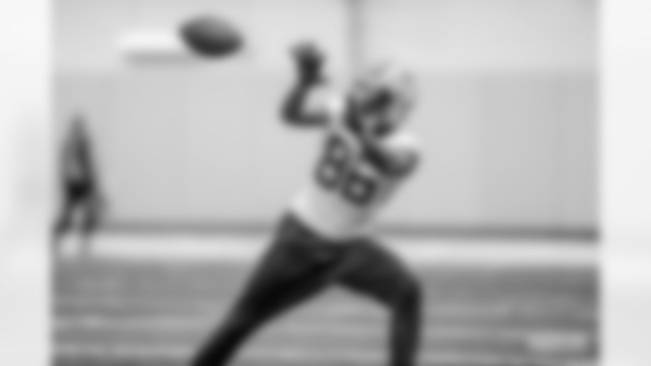 221222-evan-practice-gallery-2560060