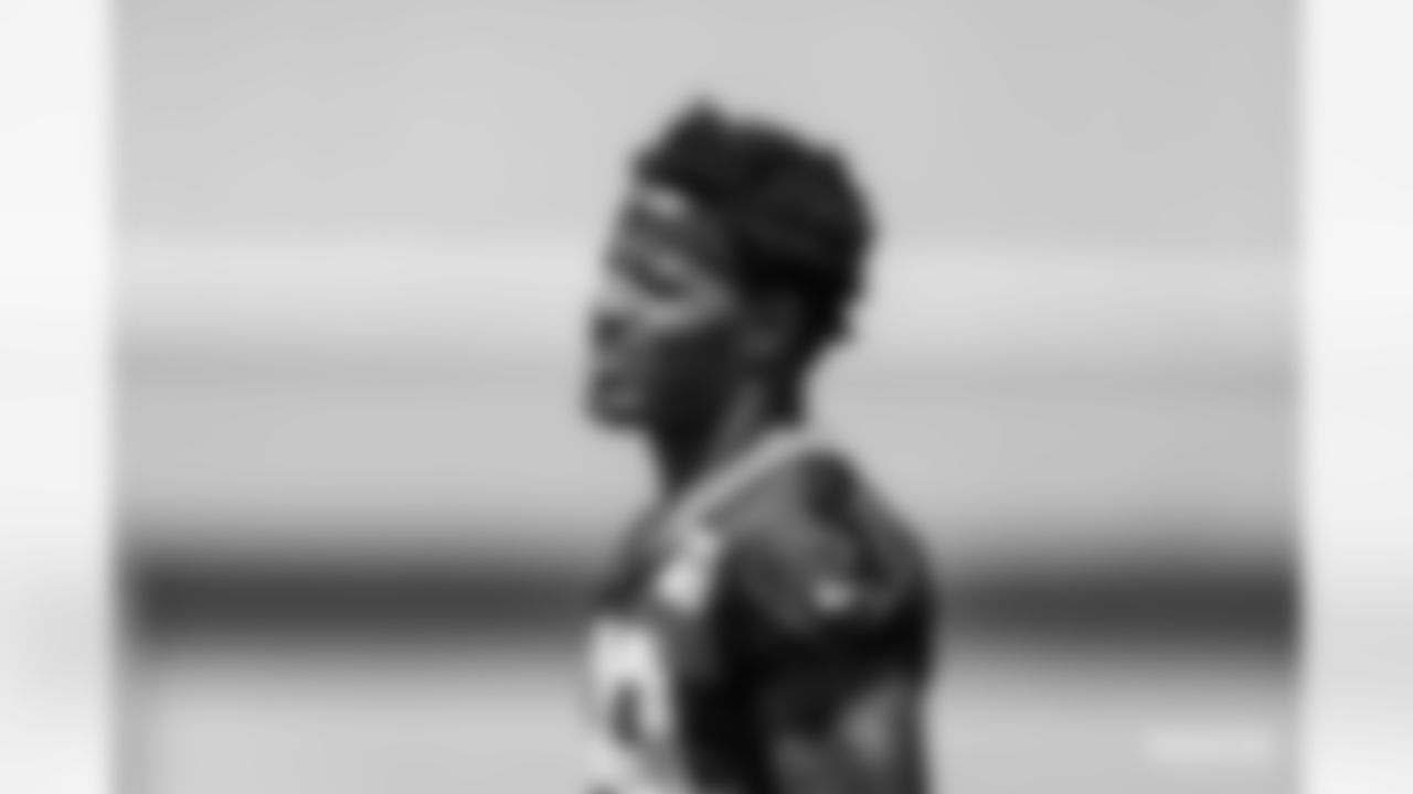 220727-training-camp-practice-1-2560123